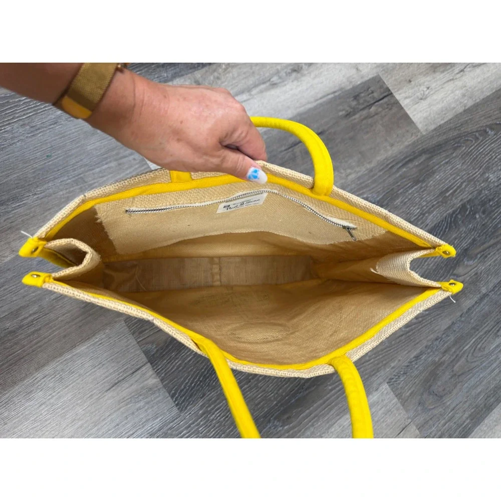 Paul B. Stone tote zippered